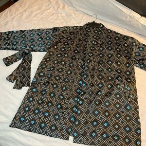 Victoria's Secret Black and Blue Geometric Robe